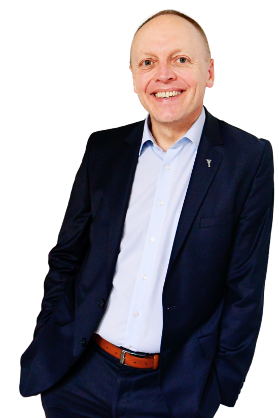 Ihr Dozent: Sascha Hummel